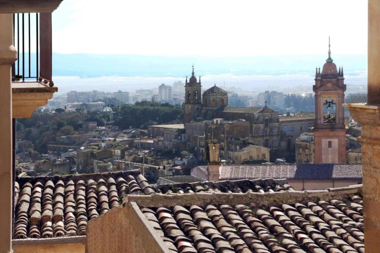 La Scalinata Home Apartment Caltagirone Exterior foto